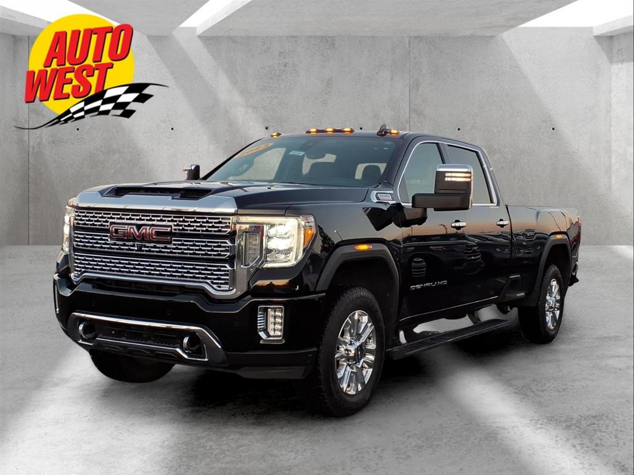 2023 GMC Sierra 2500HD 4WD Crew Cab 172" Denali