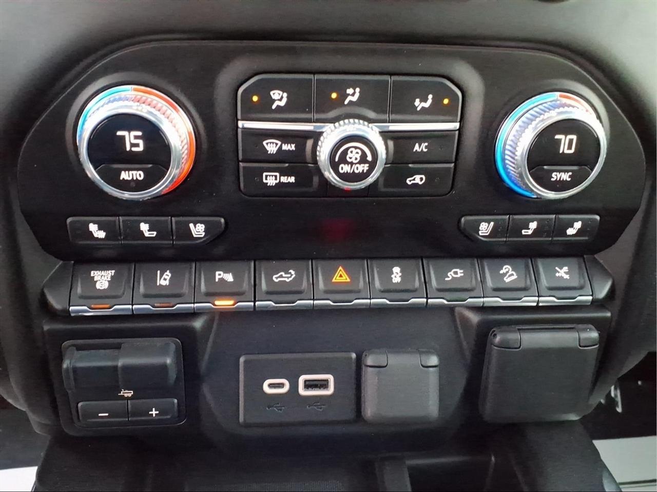 2023 GMC Sierra 2500HD Denali - Photo 28
