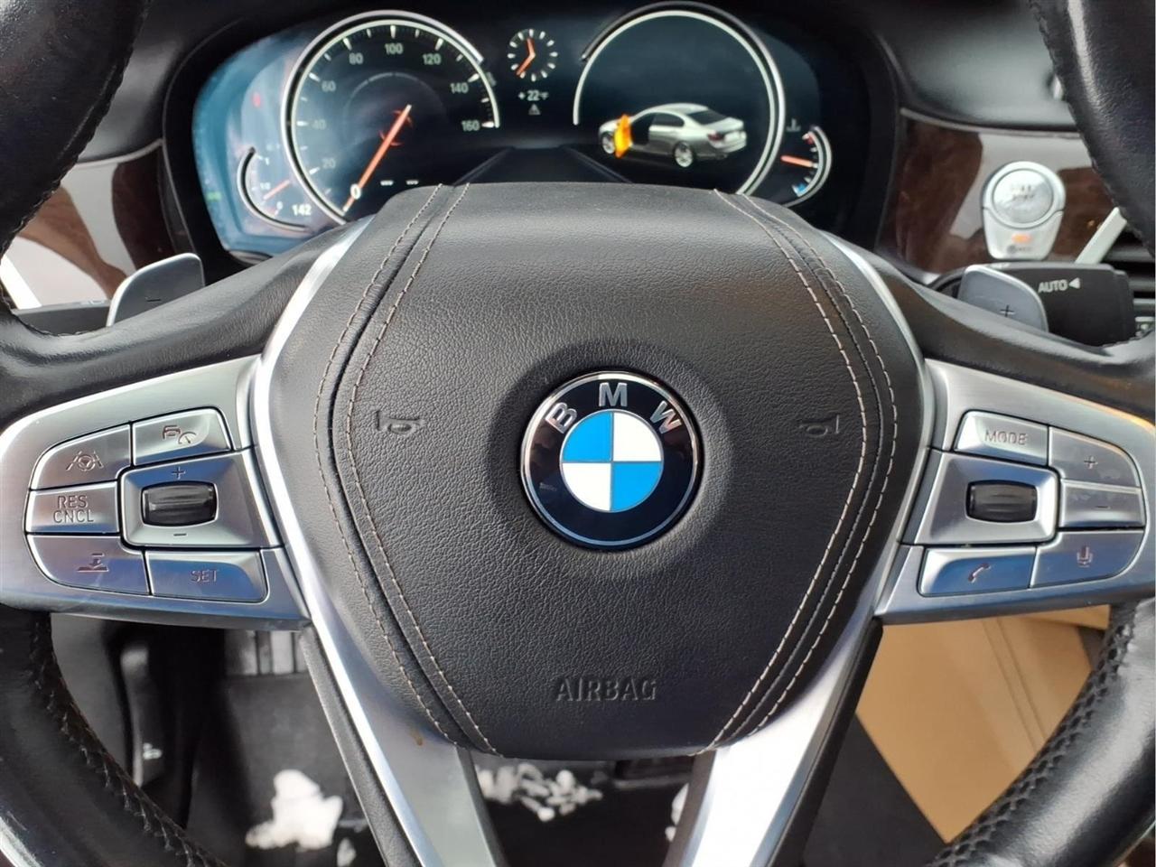 BMW 7 Series 4dr Sdn 750i xDrive AWD 2016