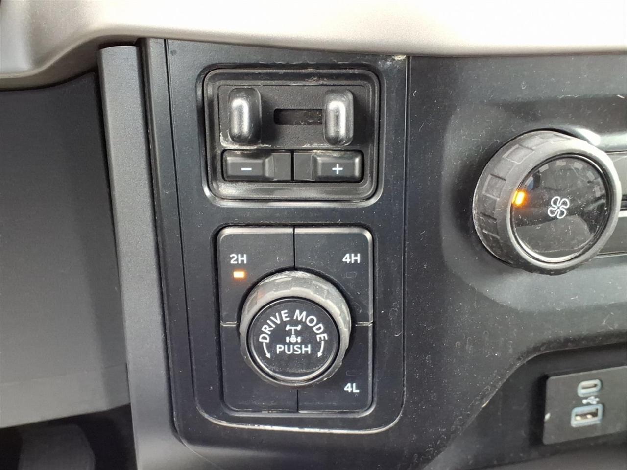 Ford F-150 XLT 4WD SuperCrew 5.5' Box 2021