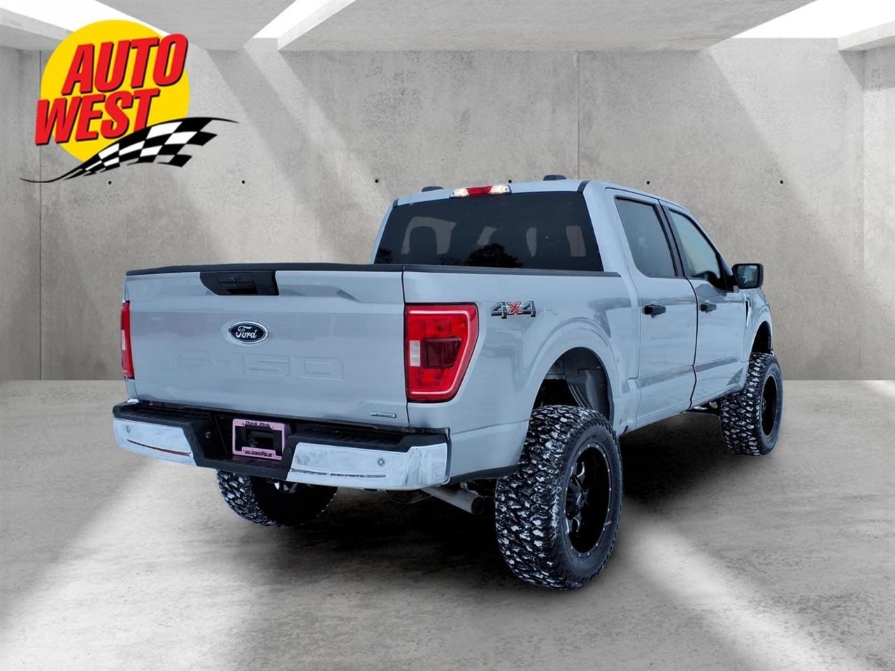 Ford F-150 XLT 4WD SuperCrew 5.5' Box 2023