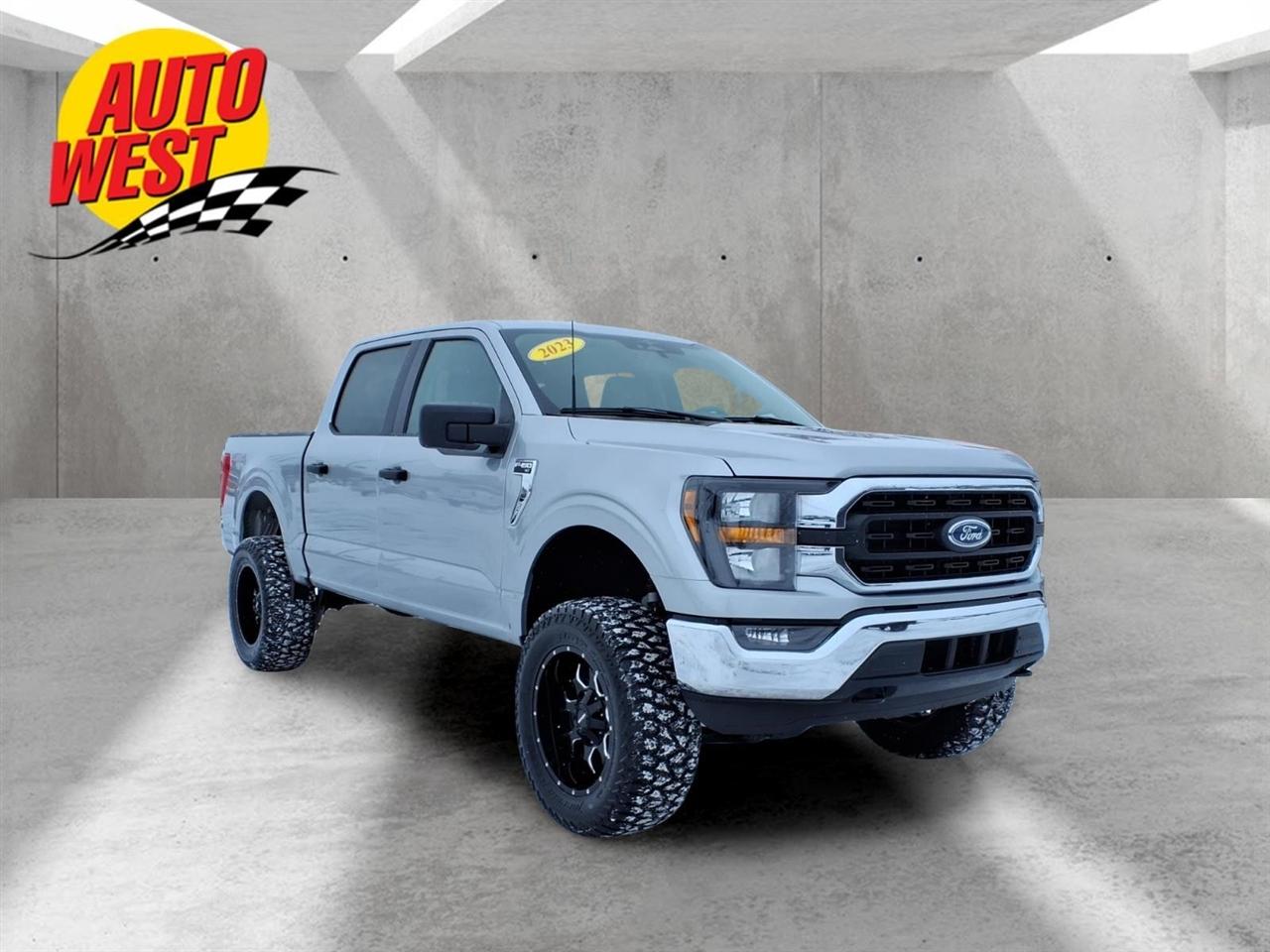 Ford F-150 XLT 4WD SuperCrew 5.5' Box 2023