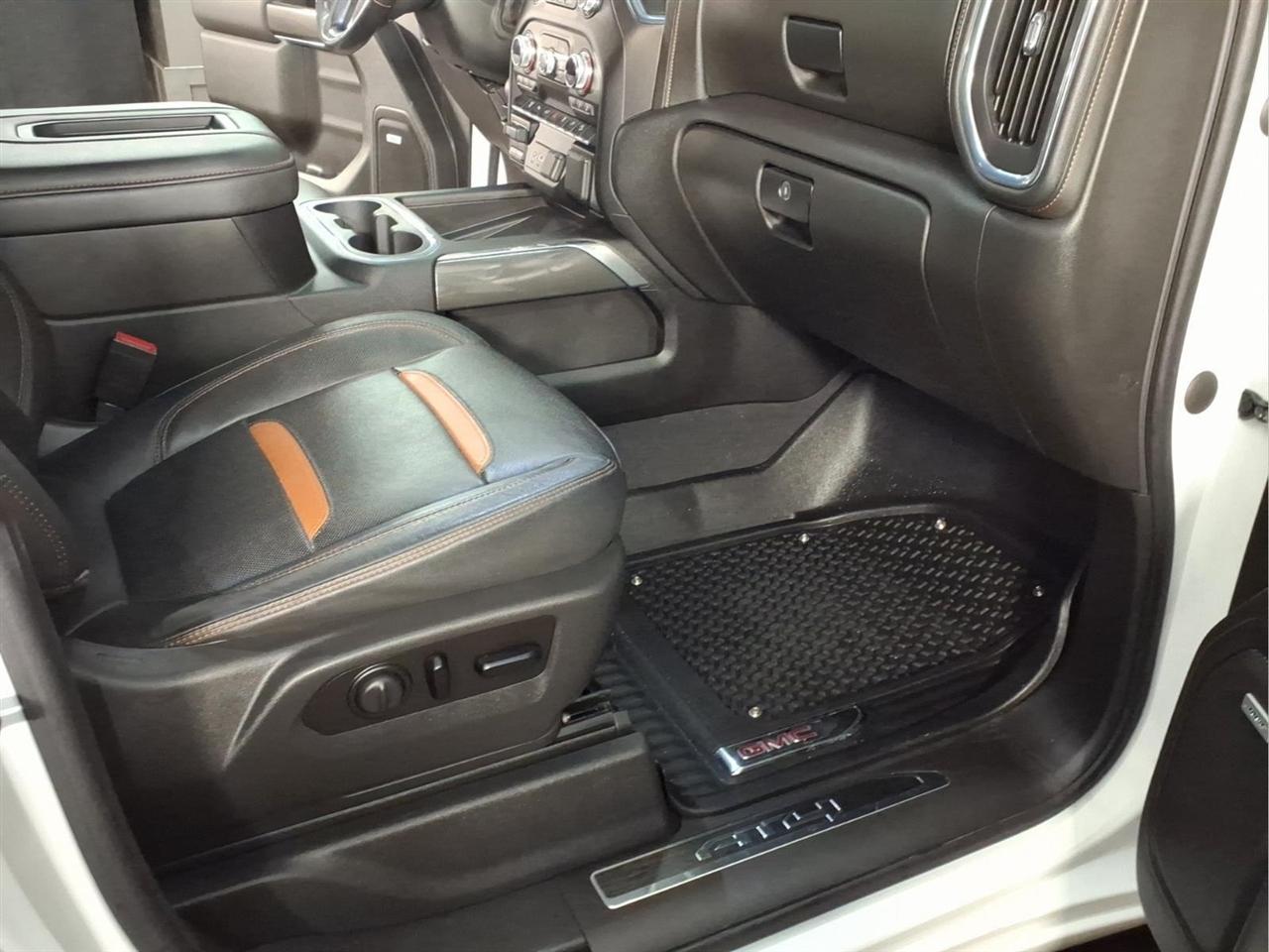GMC Sierra 2500HD 4WD Crew Cab 159" AT4 2021