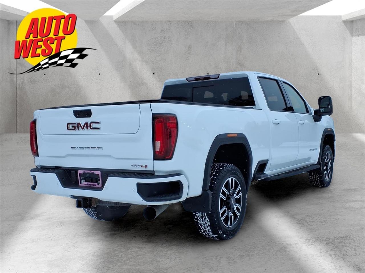 GMC Sierra 2500HD 4WD Crew Cab 159" AT4 2021