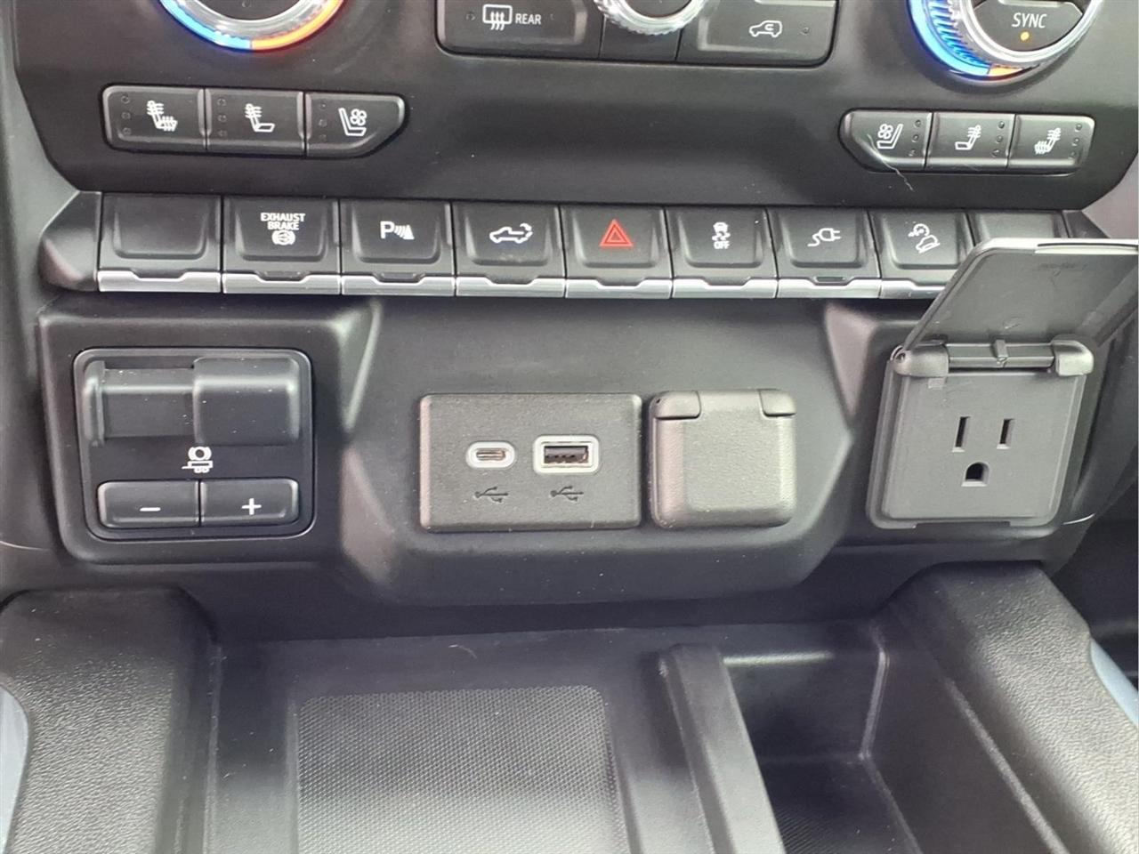 GMC Sierra 2500HD 4WD Crew Cab 159" AT4 2021