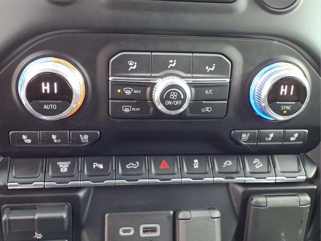 GMC Sierra 2500HD 4WD Crew Cab 159" AT4 2021