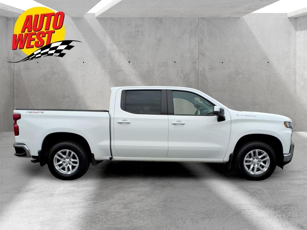 Chevrolet Silverado 1500 4WD Crew Cab 147" LT 2020