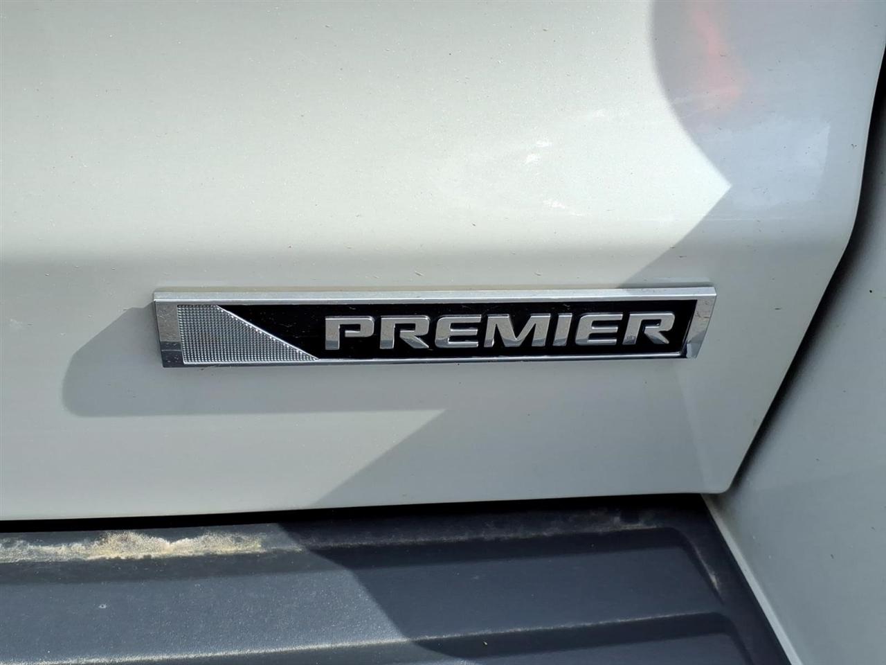 Chevrolet Tahoe 4WD 4dr Premier 2017