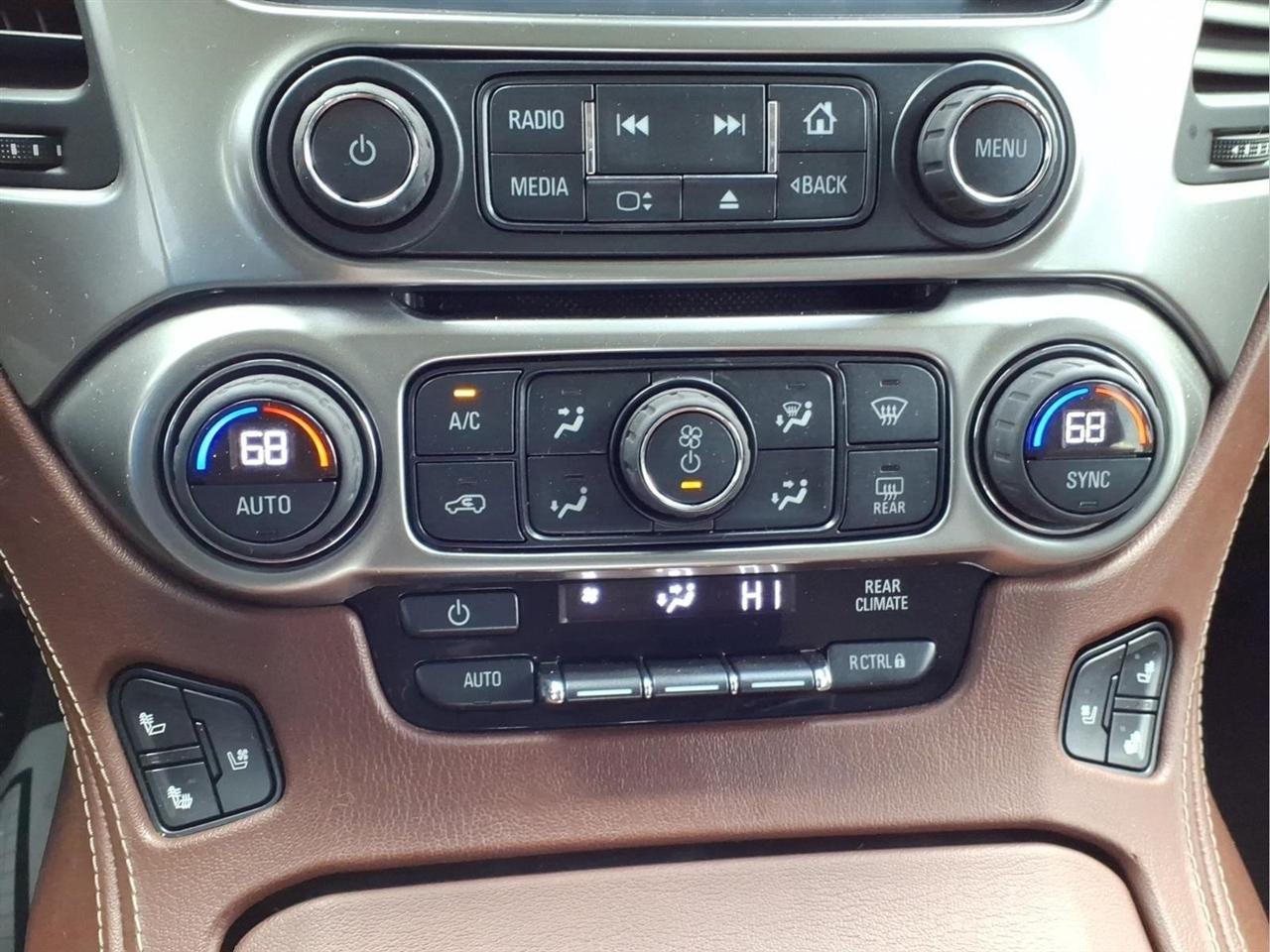 Chevrolet Tahoe 4WD 4dr Premier 2017