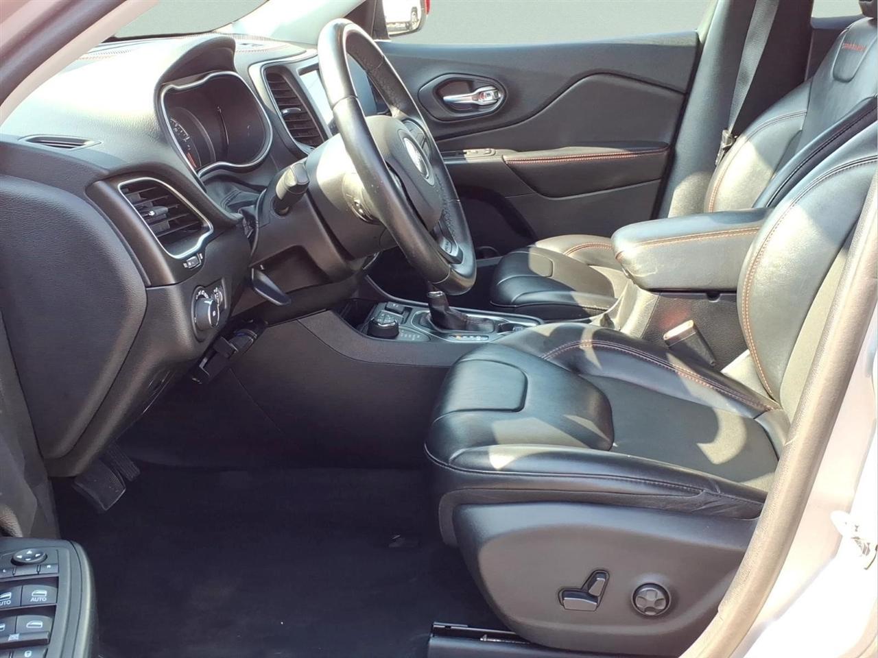 Jeep Cherokee Trailhawk 4x4 2020