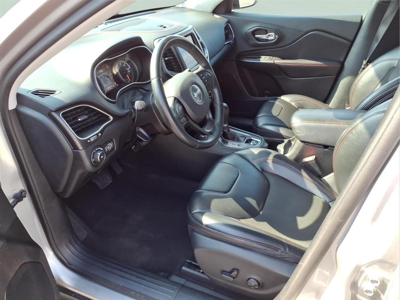 Jeep Cherokee Trailhawk 4x4 2020
