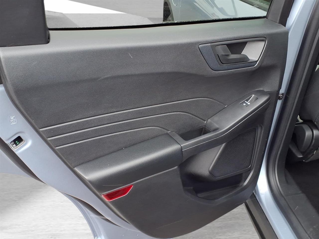 Ford Escape SE Plug-In Hybrid FWD 2022