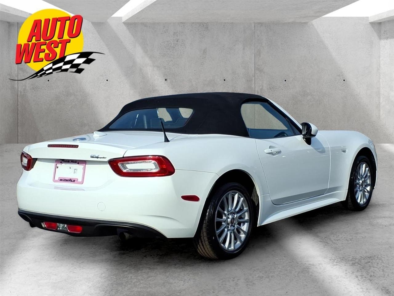 Fiat 124 Spider Classica Convertible 2018