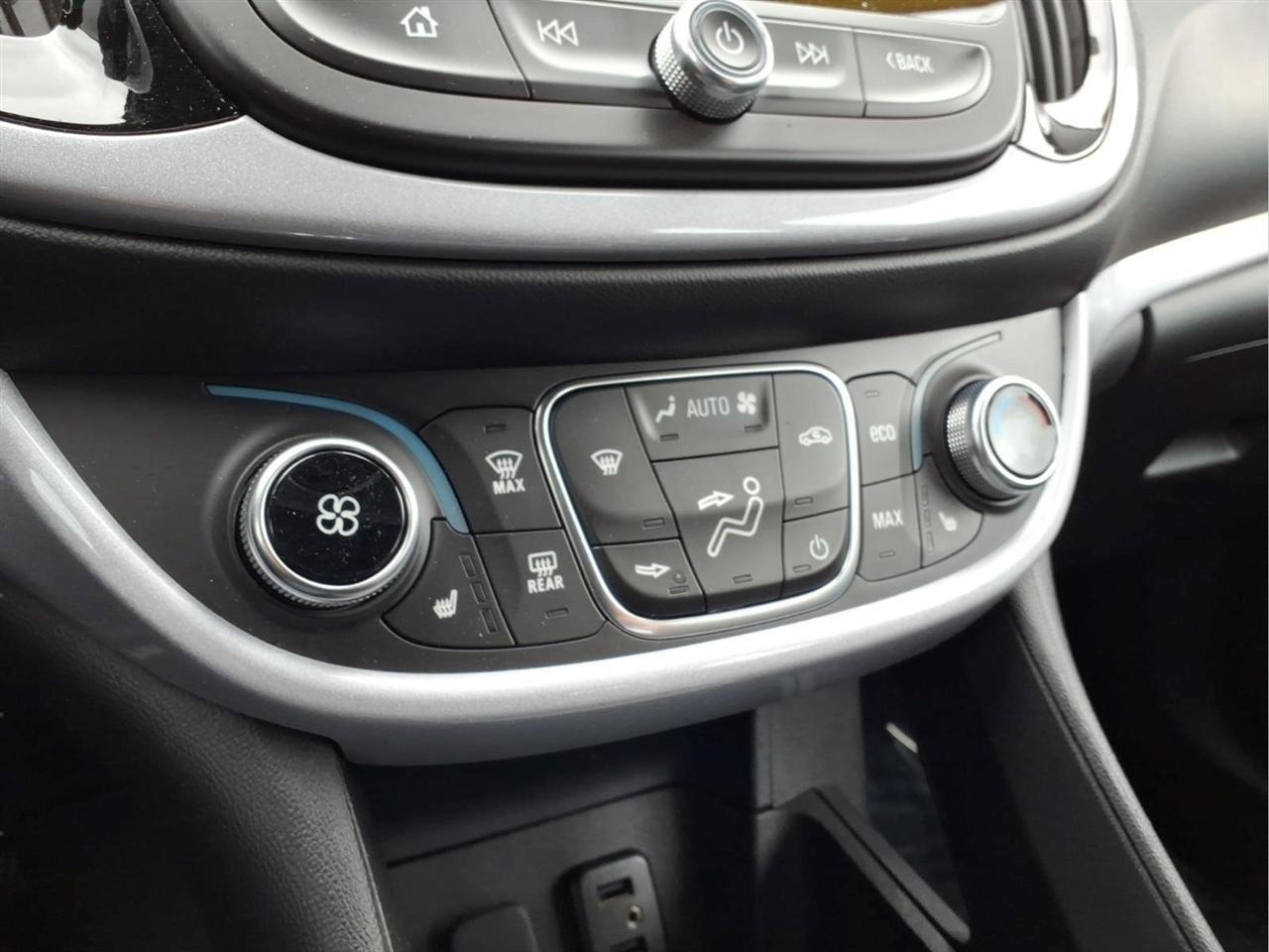 Chevrolet Volt 5dr HB LT 2018