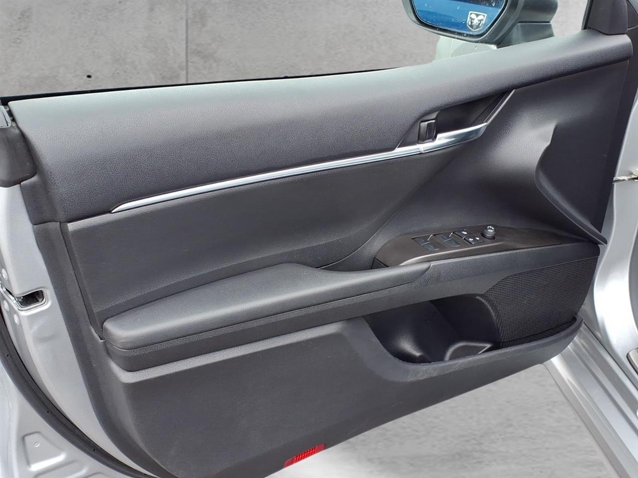 Toyota Camry SE 4D Sedan 2024