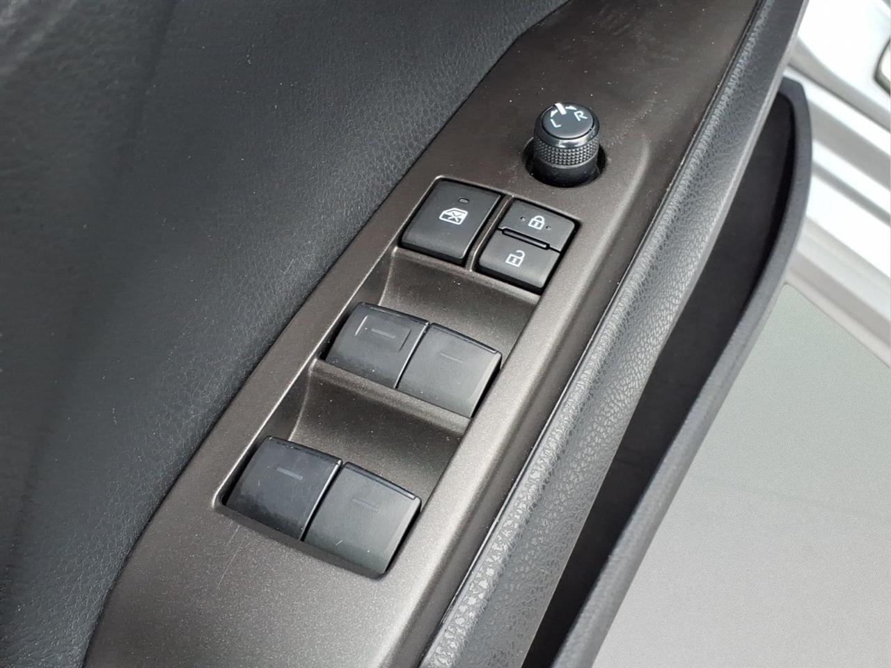 Toyota Camry SE 4D Sedan 2024