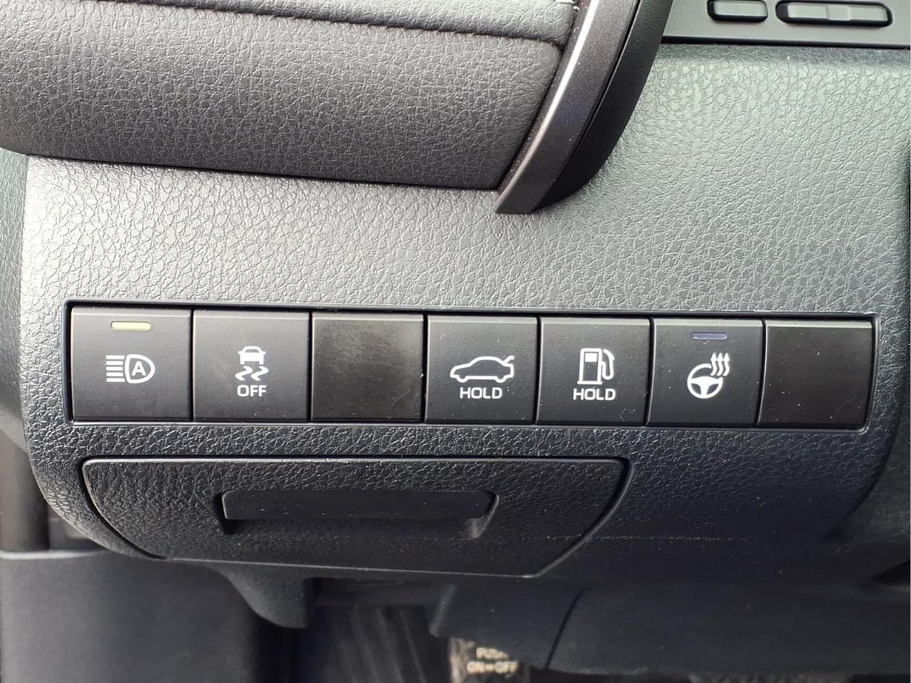 Toyota Camry SE 4D Sedan 2024