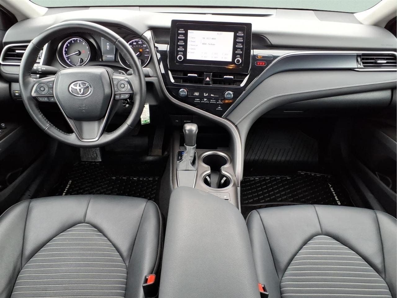 Toyota Camry SE 4D Sedan 2024