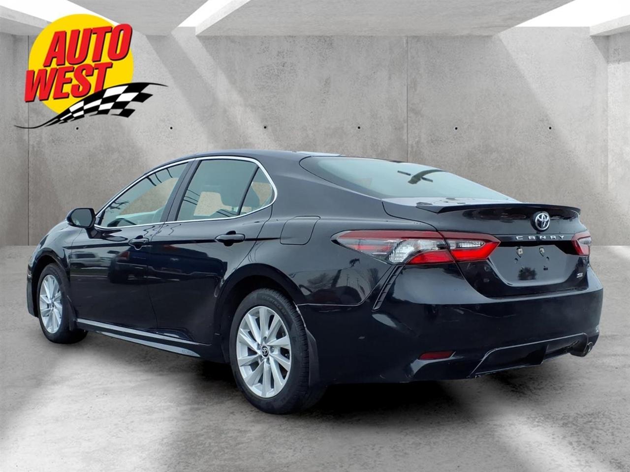 Toyota Camry SE 4D Sedan 2024