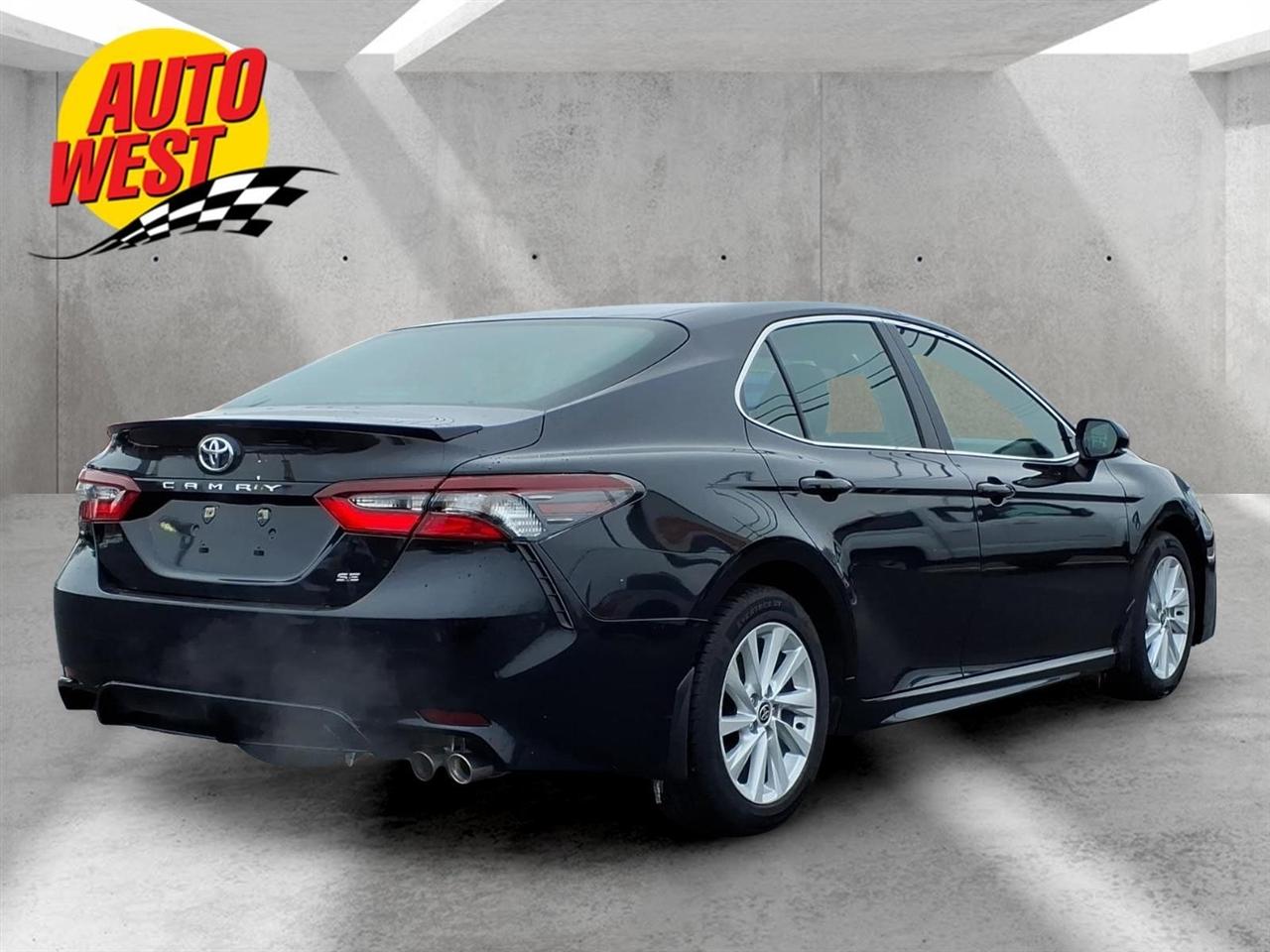 Toyota Camry SE 4D Sedan 2024