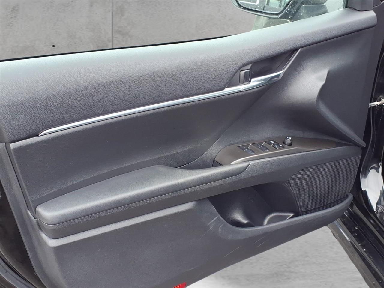 Toyota Camry SE 4D Sedan 2024