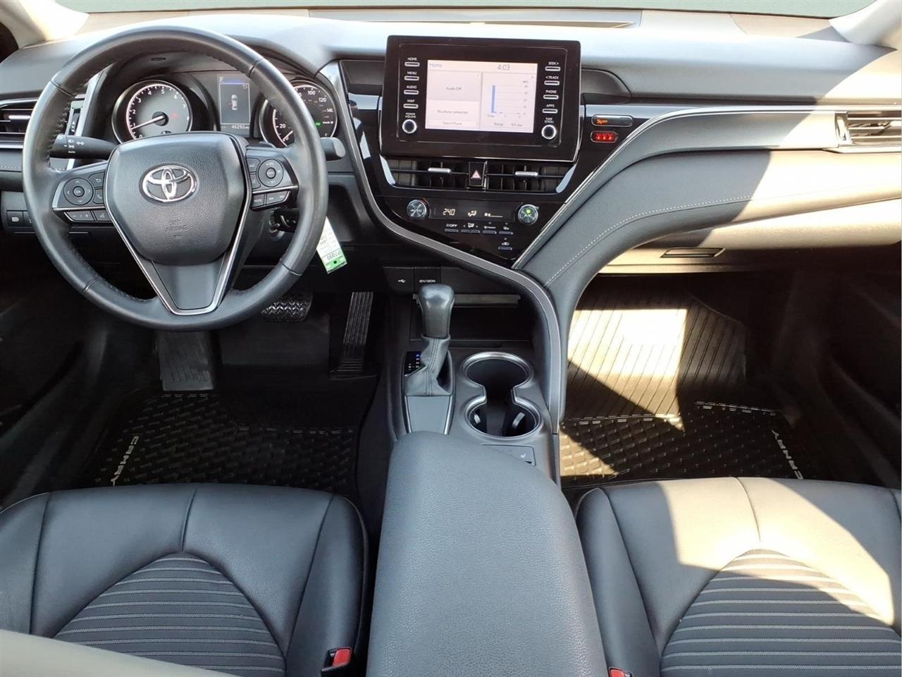 Toyota Camry SE 6-Spd AT 2024