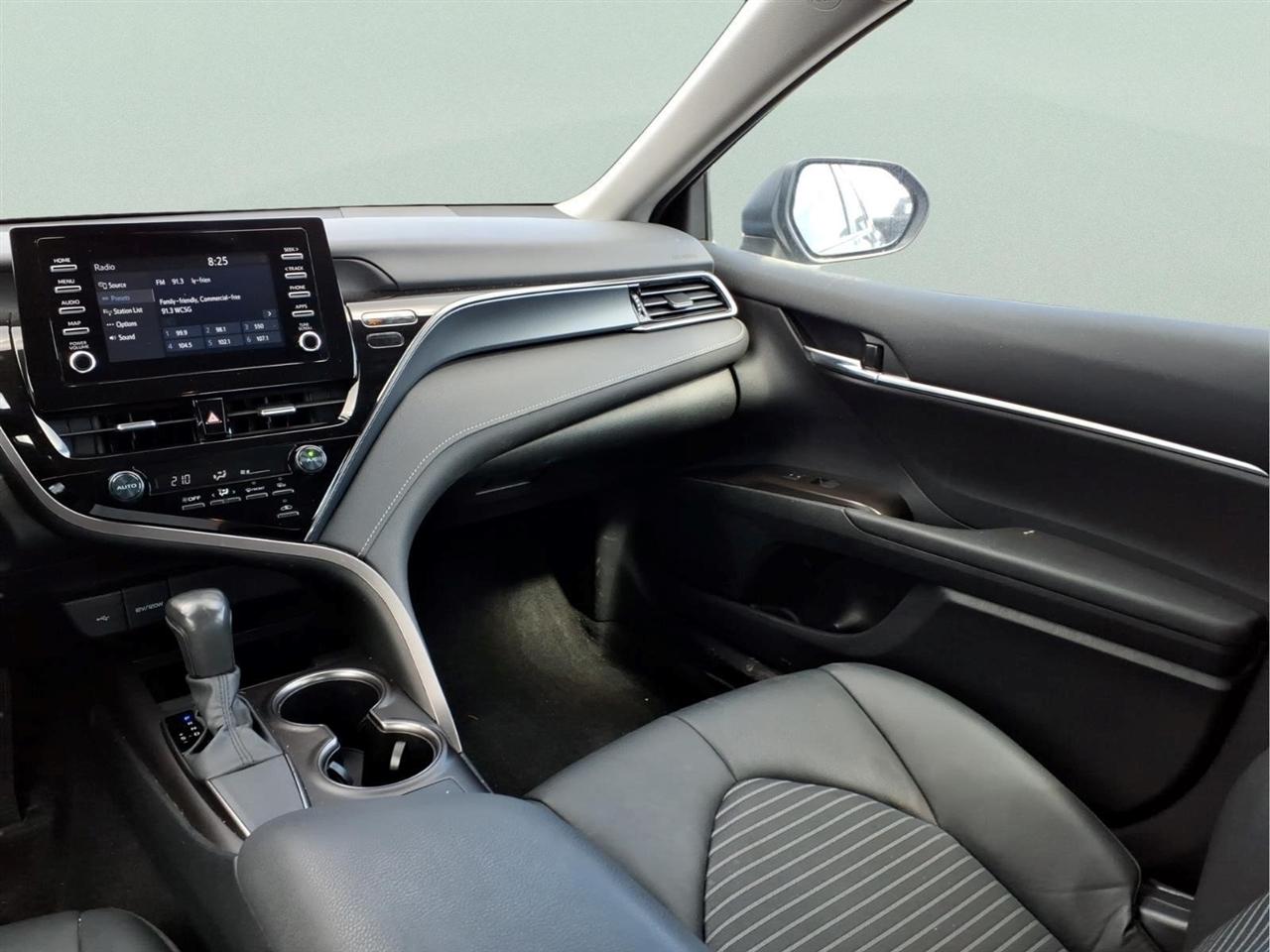 Toyota Camry SE 4D Sedan 2024