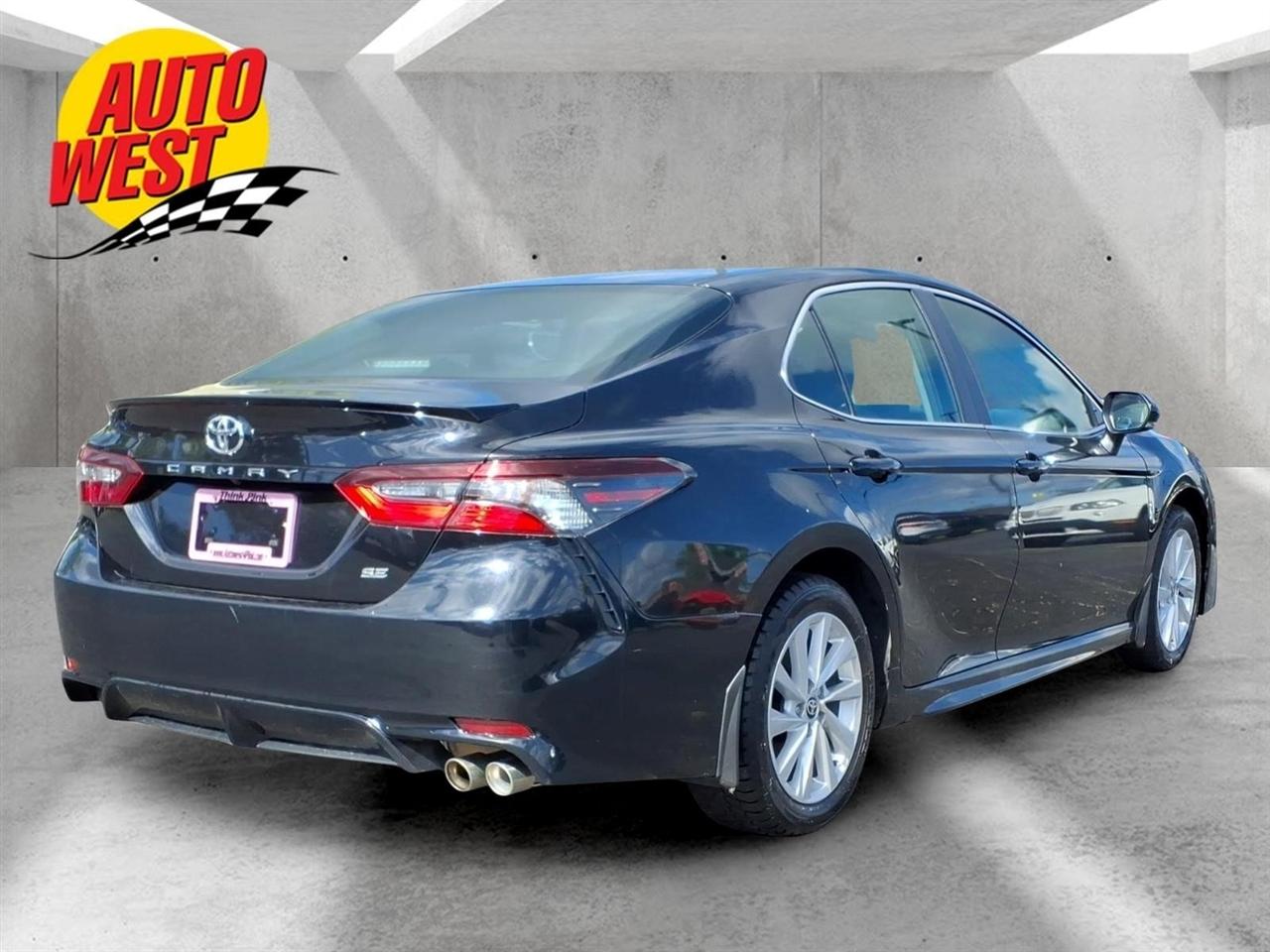 Toyota Camry SE 4D Sedan 2024