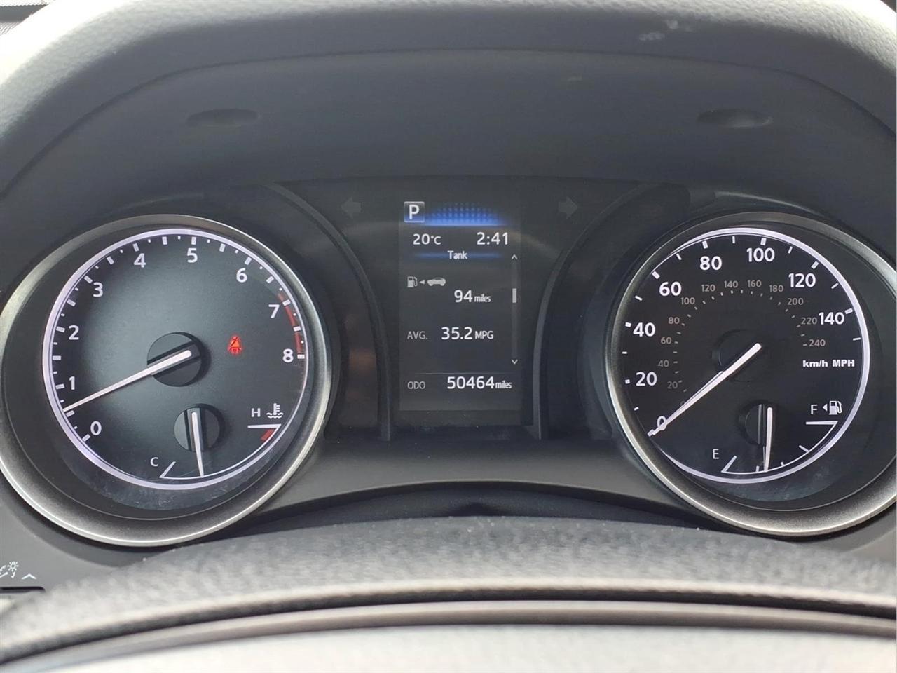 Toyota Camry SE Auto (Natl) 2024