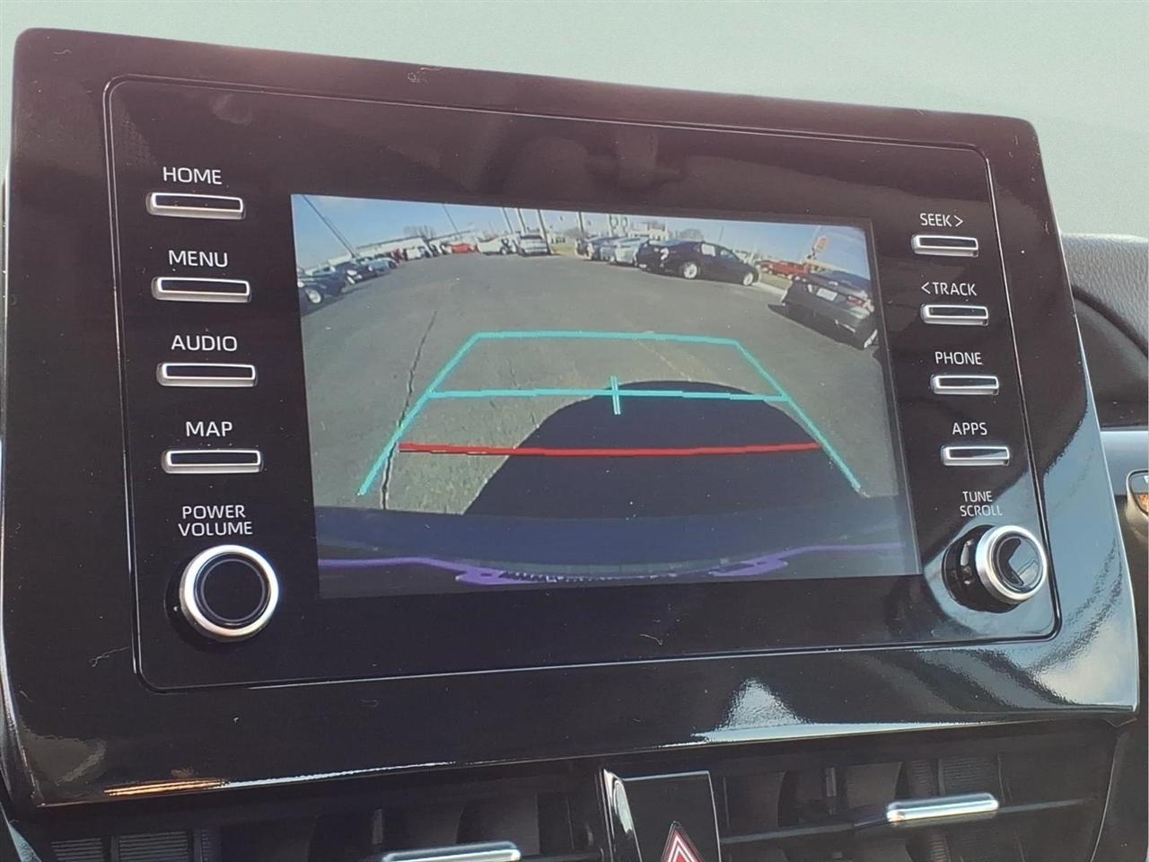 Toyota Camry SE Auto (Natl) 2024