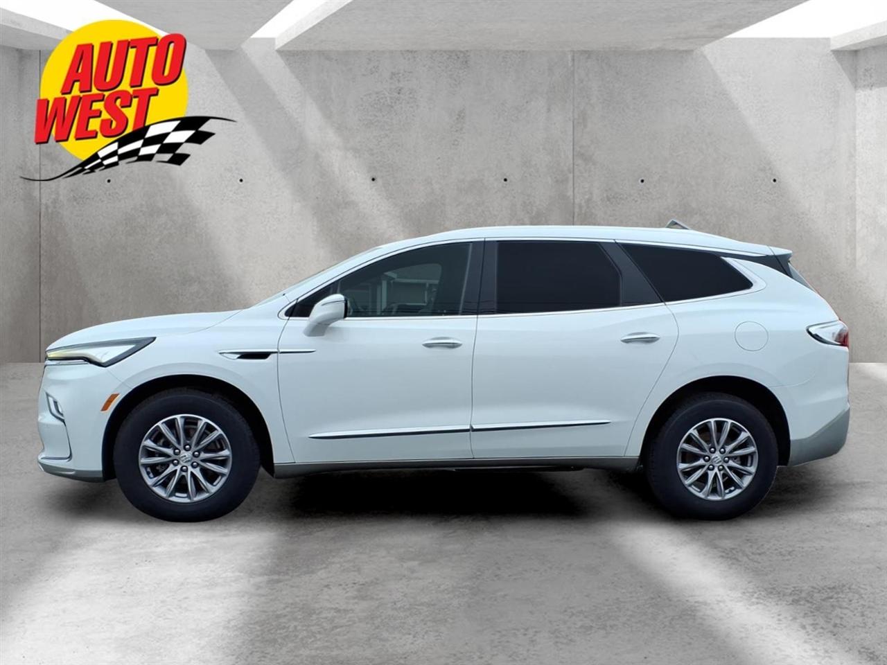 View vehicle photo 2