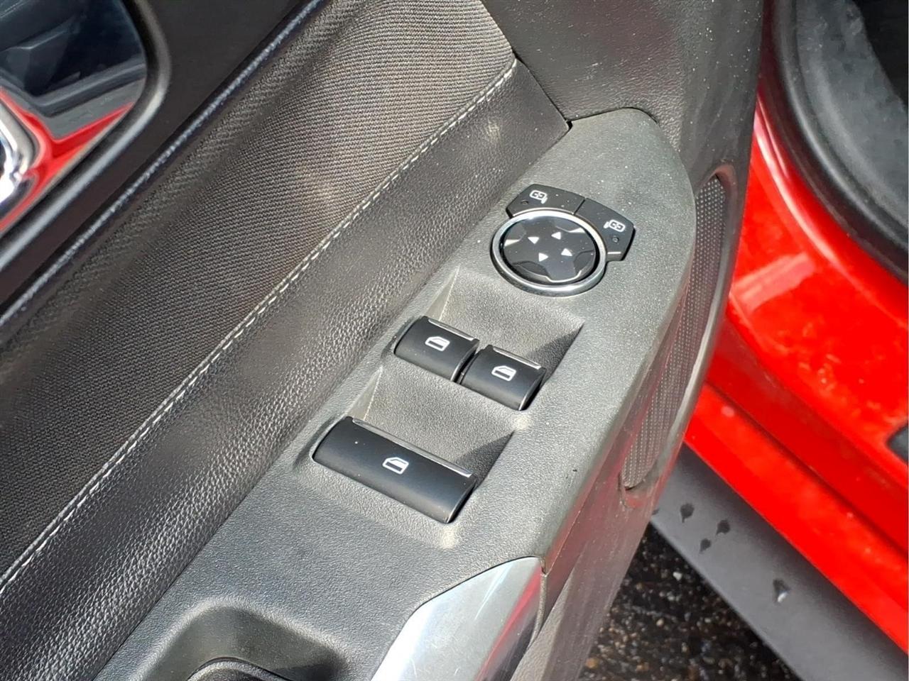 Ford Mustang V6 Convertible 2017