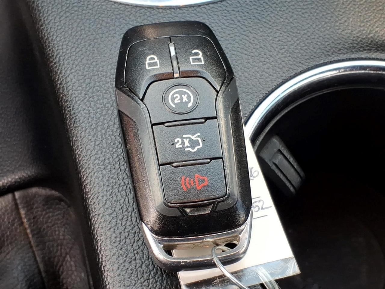 Ford Mustang V6 Convertible 2017