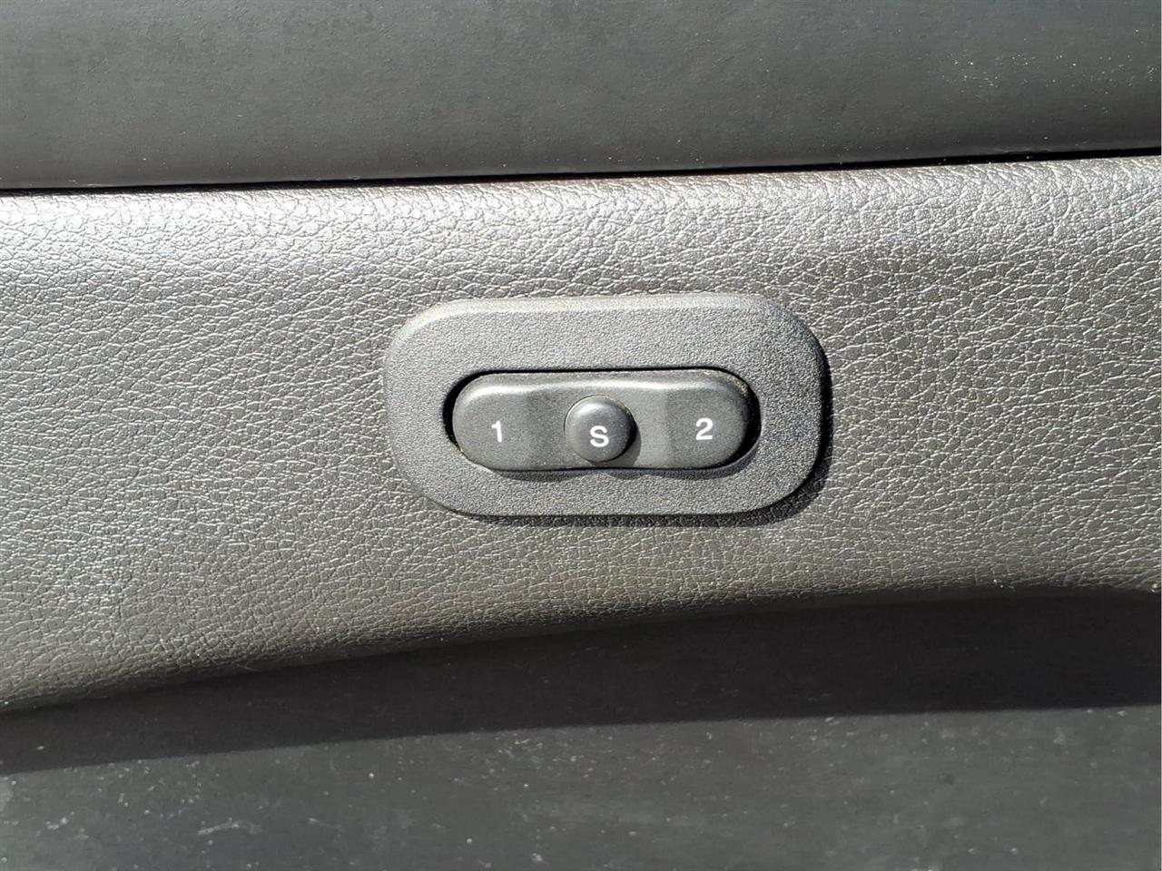 Jeep Grand Cherokee 4WD 4dr Overland 2015