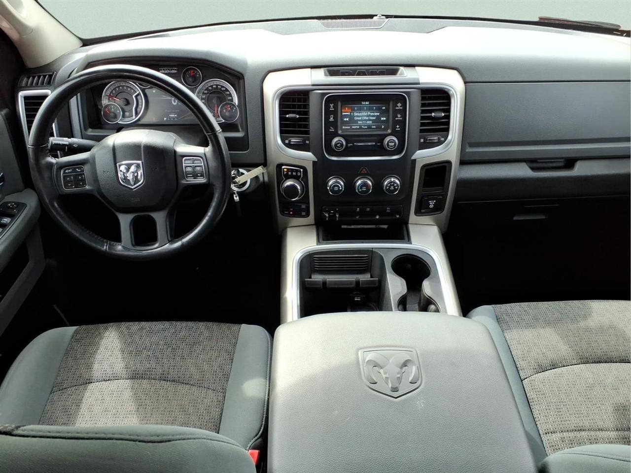 RAM 1500 Classic Warlock 4x4 Crew Cab 5'7" Box 2019