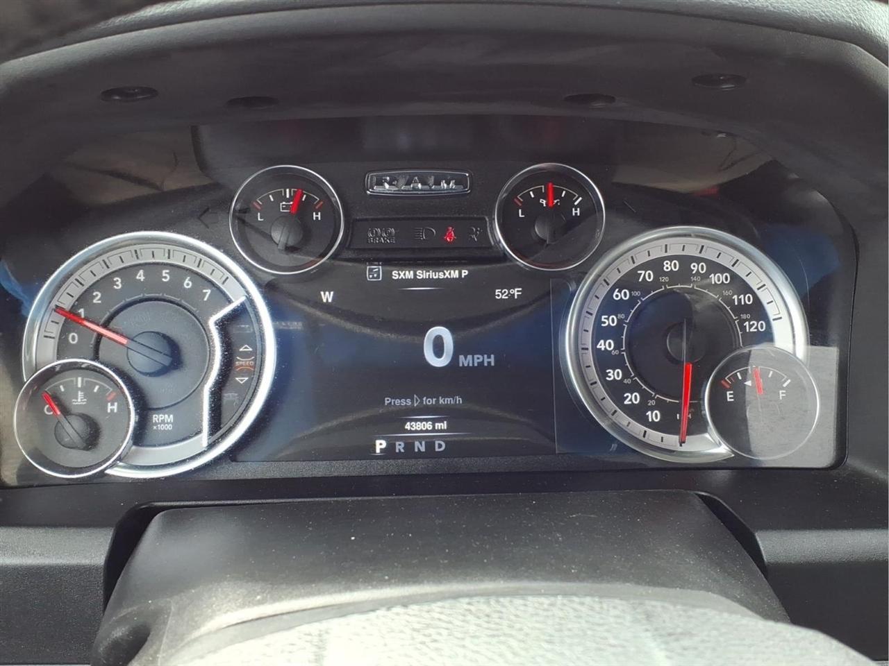 RAM 1500 Classic Warlock 4x4 Crew Cab 5'7" Box 2019