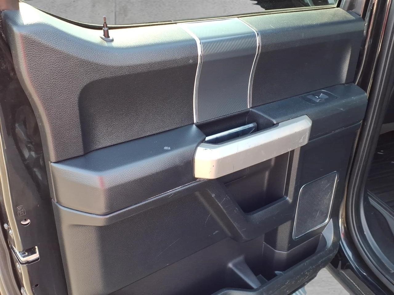 Ford F-150 Lariat 4WD SuperCrew 5.5' Box 2019