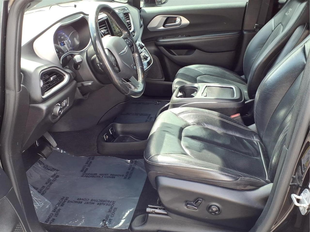 Chrysler Pacifica Touring L Plus FWD 2020