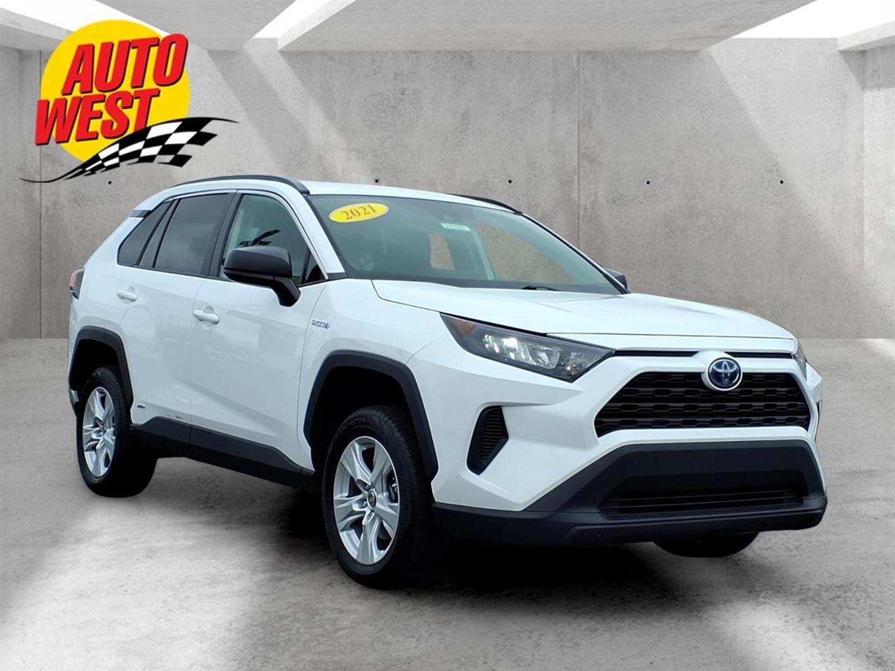 Toyota RAV4 Hybrid LE AWD (Natl) 2021