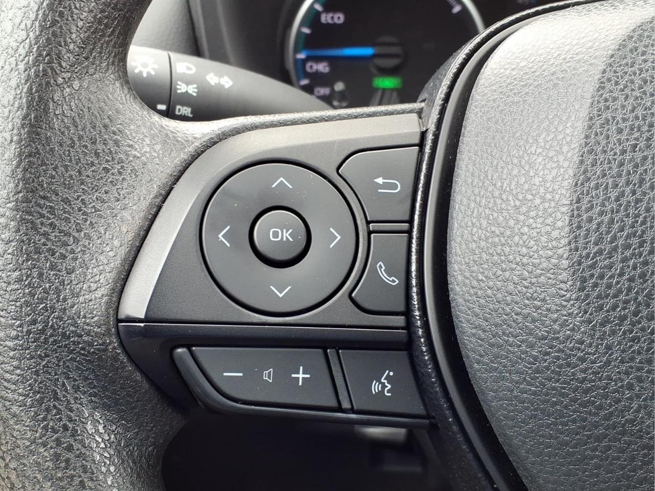 Toyota RAV4 Hybrid LE AWD (Natl) *Ltd Avail* 2021