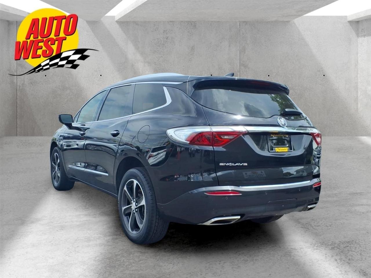 Buick Enclave FWD 4dr Essence 2022