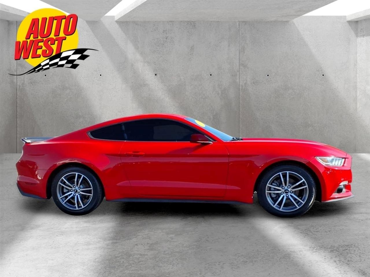 Ford Mustang 2dr Fastback EcoBoost 2016