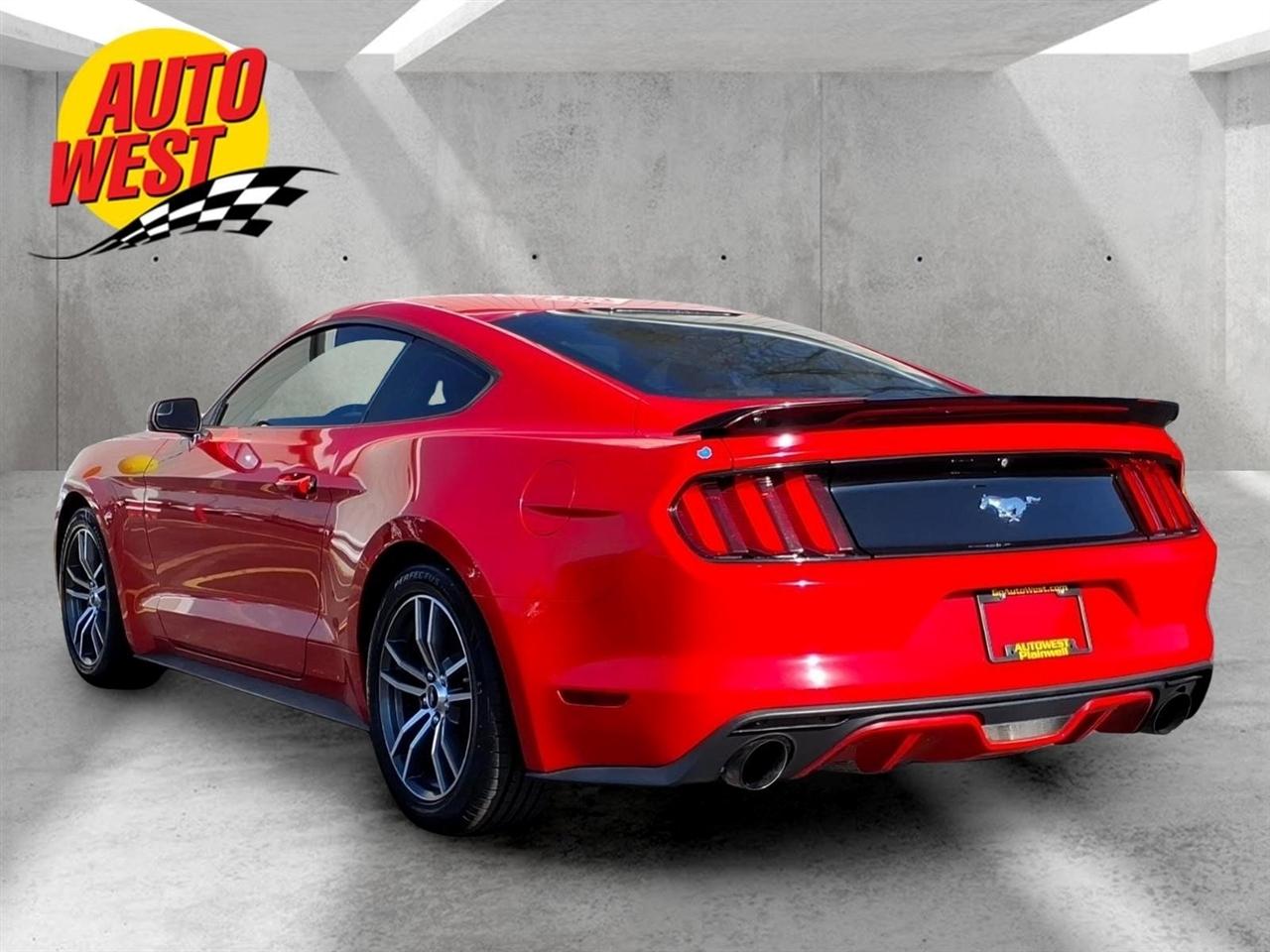 Ford Mustang 2dr Fastback EcoBoost 2016