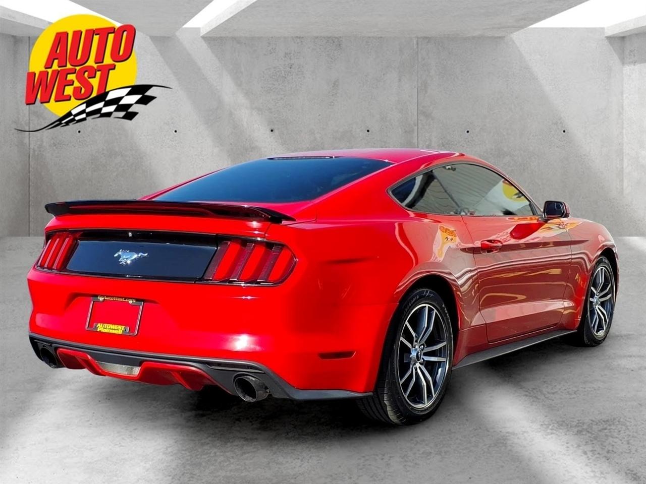 Ford Mustang 2dr Fastback EcoBoost 2016