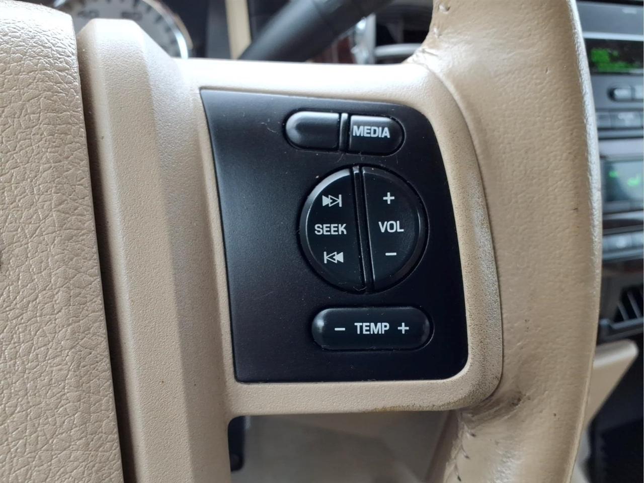 Ford Super Duty F-250 SRW 4WD Crew Cab 172" Lariat 2008