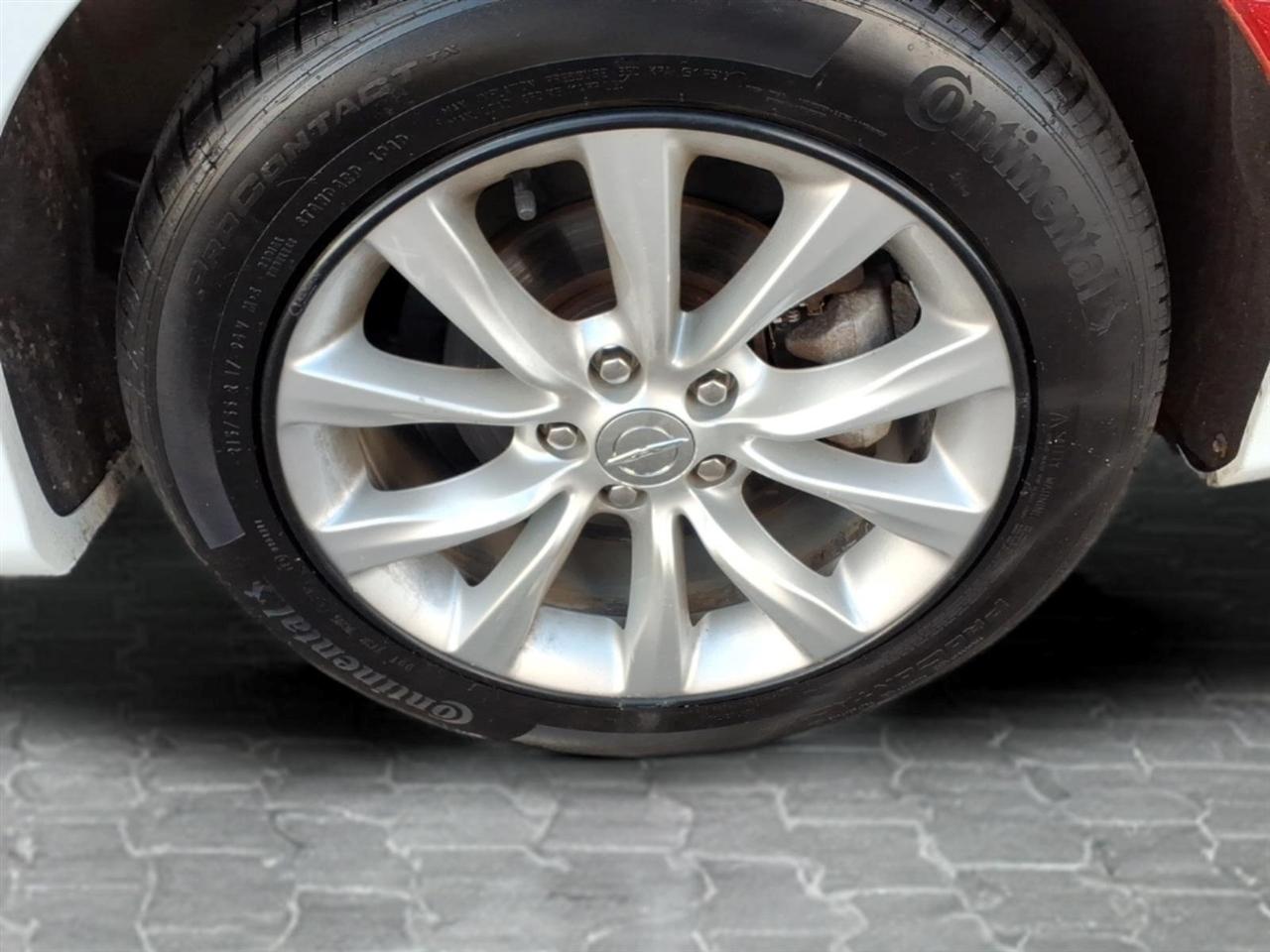 Chrysler 200 4dr Sdn C FWD 2016