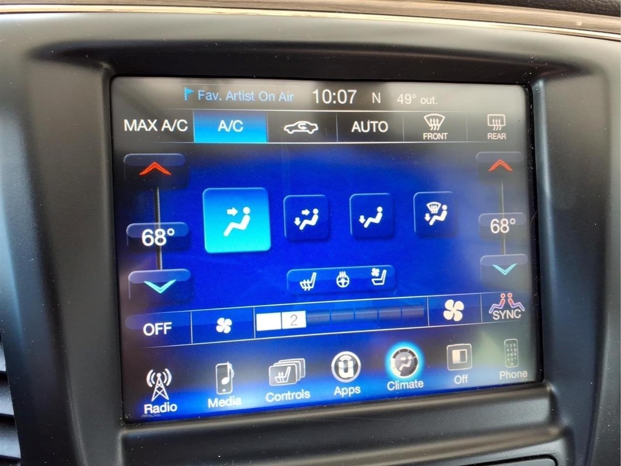 Chrysler 200 4dr Sdn C FWD 2016