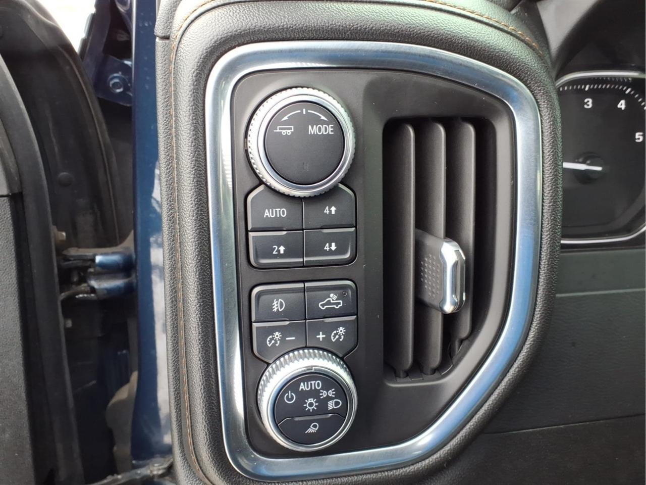 GMC Sierra 2500HD 4WD Crew Cab 159" AT4 2020