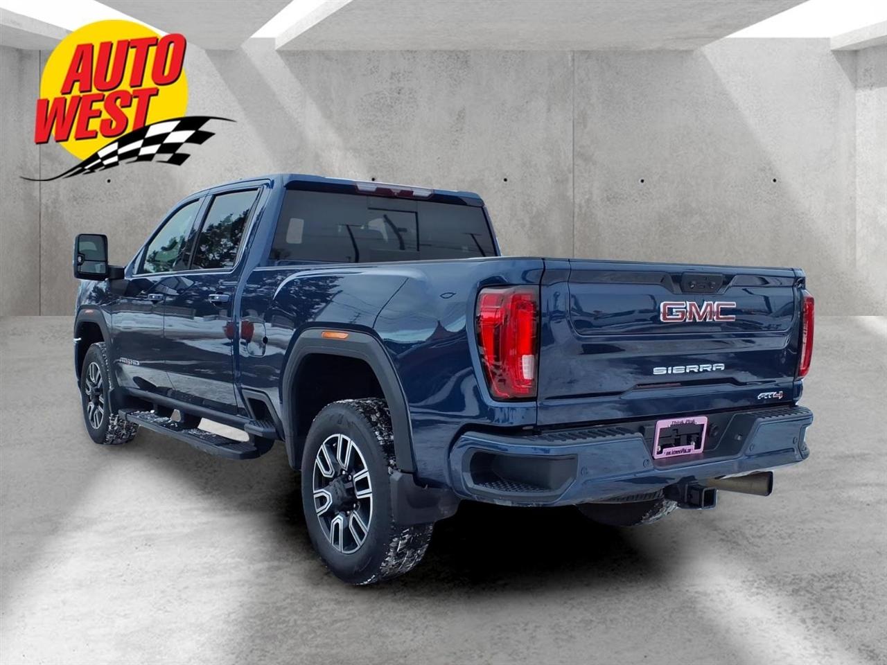 GMC Sierra 2500HD 4WD Crew Cab 159" AT4 2020