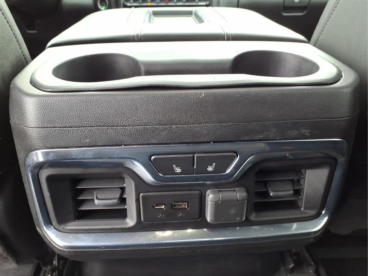 GMC Sierra 2500HD 4WD Crew Cab 159" AT4 2020
